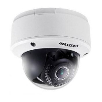 2Мп LightFighter Smart IP видеокамера Hikvision